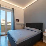 Vittoria Quarter Modern Apartment